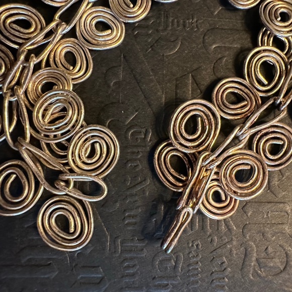 VINTAGE Silver plated Wire Wrap 7 1/2” long Bracelet with aged patina - Picture 5 of 10